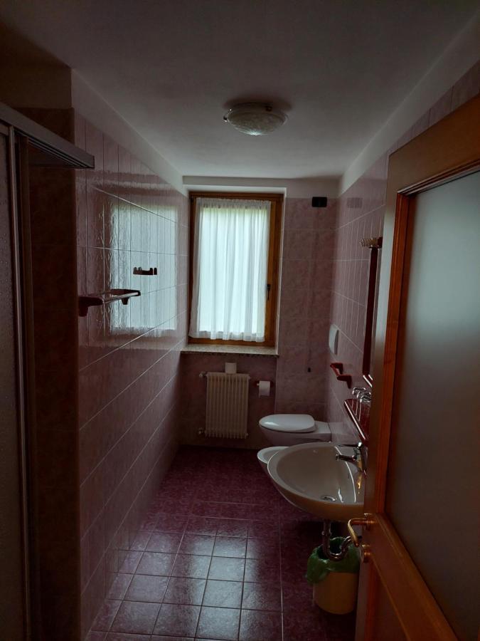 Albergo Scoiattolo Tret Exterior photo